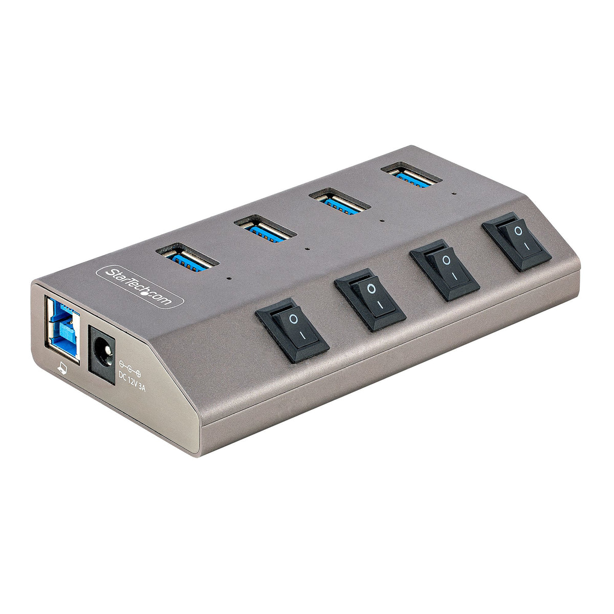StarTech.com USB-C-hubb med fyra portar och egen strömförsörjning med individuella
