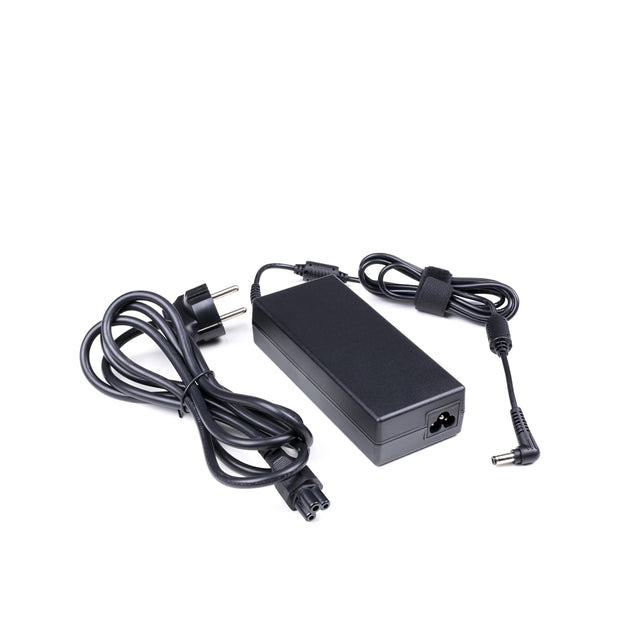 Shuttle PE120 eladaptrar inomhus 120 W Svart