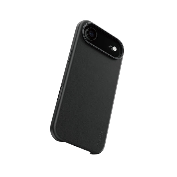 PanzerGlass CARE by Solo Case Black iPhone Air