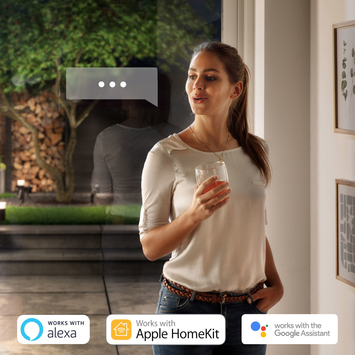 Philips Hue White och Color Ambiance Resonate vägglampa utomhus