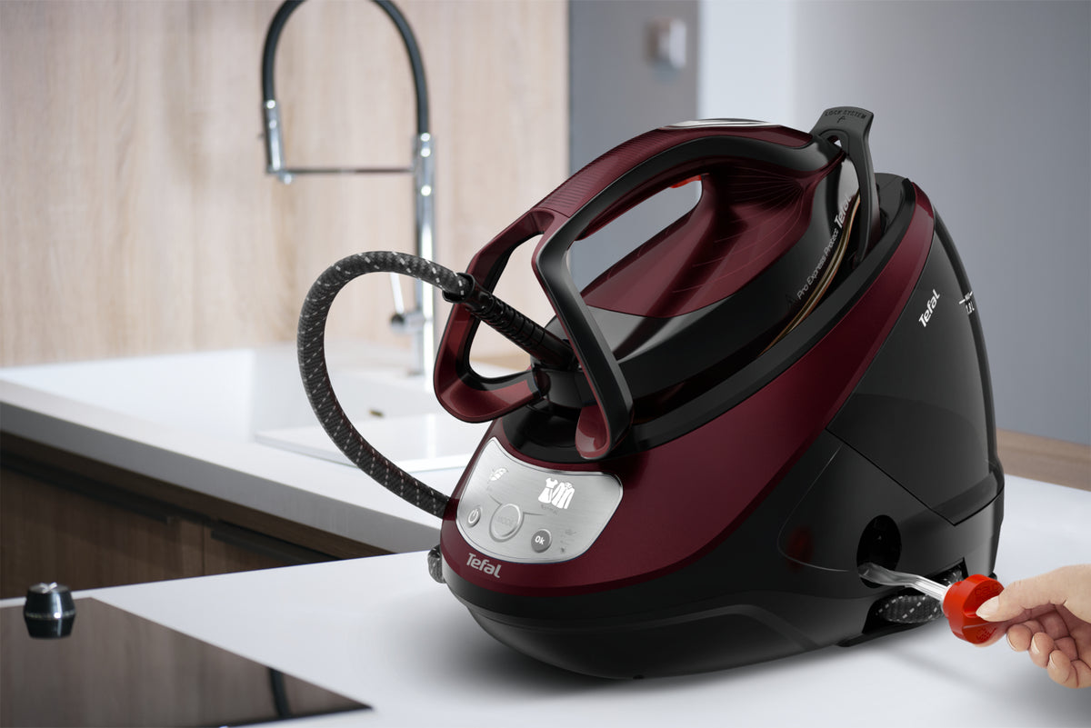 Tefal Pro Express Protect GV9230 2600 W 1,8 l Svart