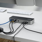 StarTech.com USB-C-dockningsstation för tre bildskärmar