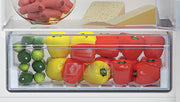 Beko BCSA285K4SN kombinerad kyl/frys Inbyggd 271 l Vit