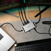 Targus DOCK429GL dockningsstationer för bärbara datorer Kabel USB4 Silver