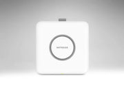 NETGEAR WBE710 Vit Strömförsörjning via Ethernet (PoE) stöd