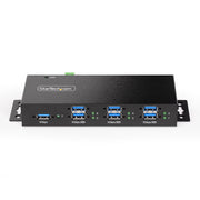 StarTech.com Hanterad USB-hubb med 7 portar och 7x USB-A