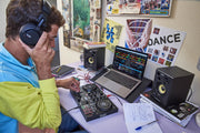 Hercules DJLearning Kit Scratch-enhet för DVS (Digital Vinyl System) Svart