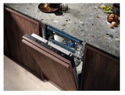 Electrolux EEM43200L Helt integrerad 10 kuvert