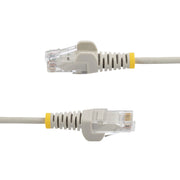 StarTech.com 10 m gå smal CAT6 Ethernet-kabel