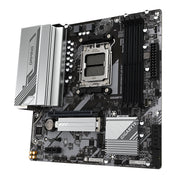 GIGABYTE B650M GAMING PLUS
