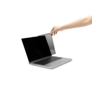 Kensington MagPro Elite magnetiskt skärmfilter för MacBook Pro 14” (2021 och nyare)