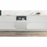 Whirlpool WIC 3C26 F Halvintegrerad 14 kuvert