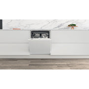 Whirlpool WIC 3C34 PFE S Helt integrerad 14 kuvert