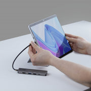 StarTech.com USB-C till HDMI-multiportadapter med 140 W PD-laddning