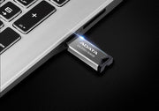 ADATA UV250 USB-sticka