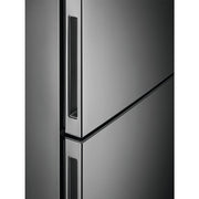 Electrolux LNC7ME32X3 Fristående 330 l Rostfritt stål