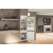 Whirlpool WHC18D011B1 Inbyggd 268 l Vit